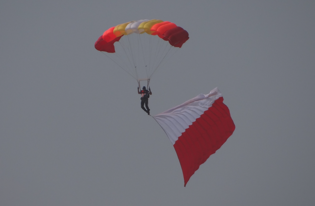 The parachute jumper. Rzeszów 2019. Photo by Karol Placha Hetman
