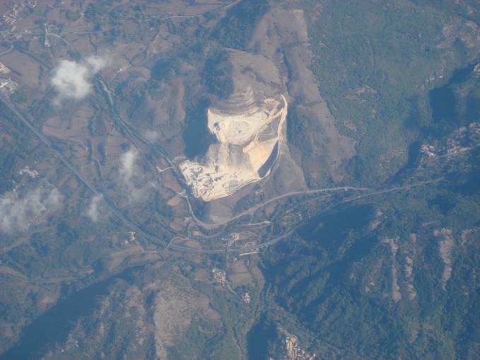 Abruzian Apennines - a quarry. Time 15.29.30. 2011 year. Photo by Karol Placha Hetman