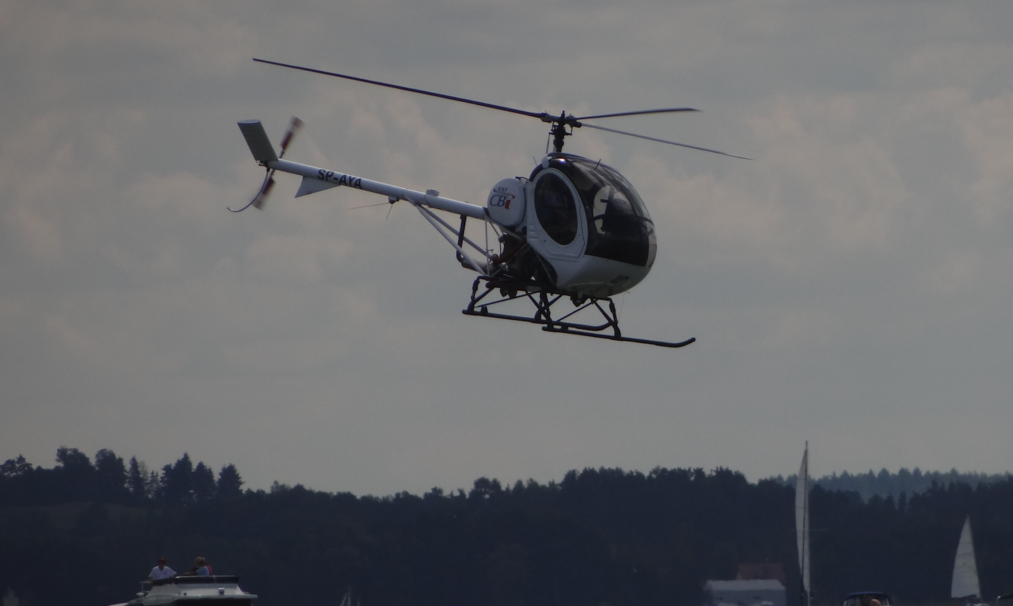 Schweizer 300 CBi rejestracja SP-AYA. Mazury Air Show 2018. Zdjęcie Karol Placha Hetman