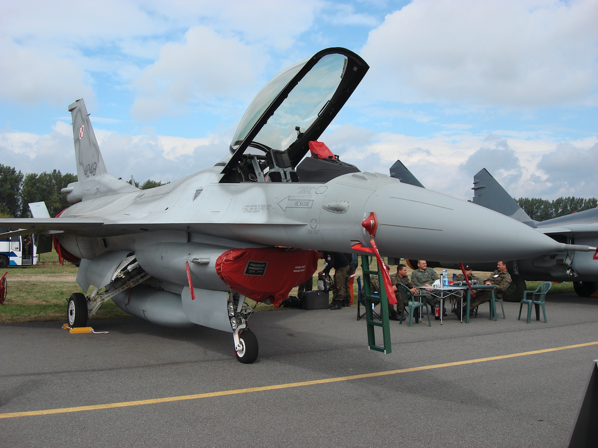 Lockheed Martin F-16 Jastrząb nb 4048. 2007 rok. Zdjęcie Karol Placha Hetman