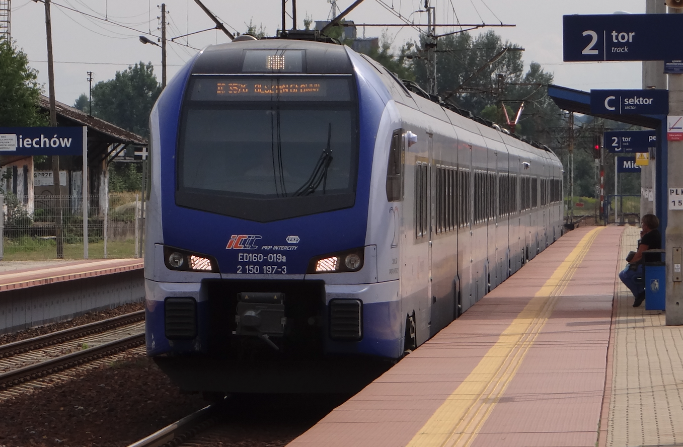 EMU ED160-019 from Kraków Główny - Olsztyn Główny. 2021. Karol Placha Hetman