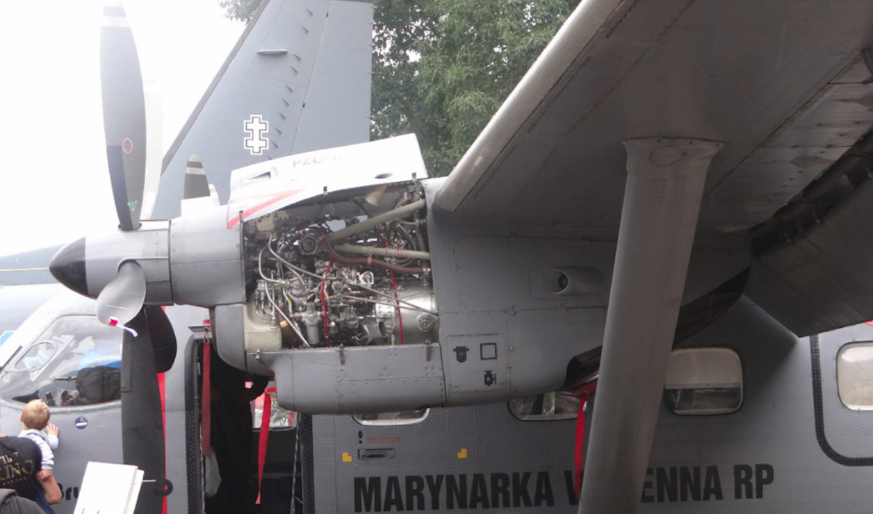 PZL M-28 z silnikiem PZL-10S i 5-łopatowym śmigłem Hartzell. 2016 rok. Zdjęcie Karol Placha Hetman