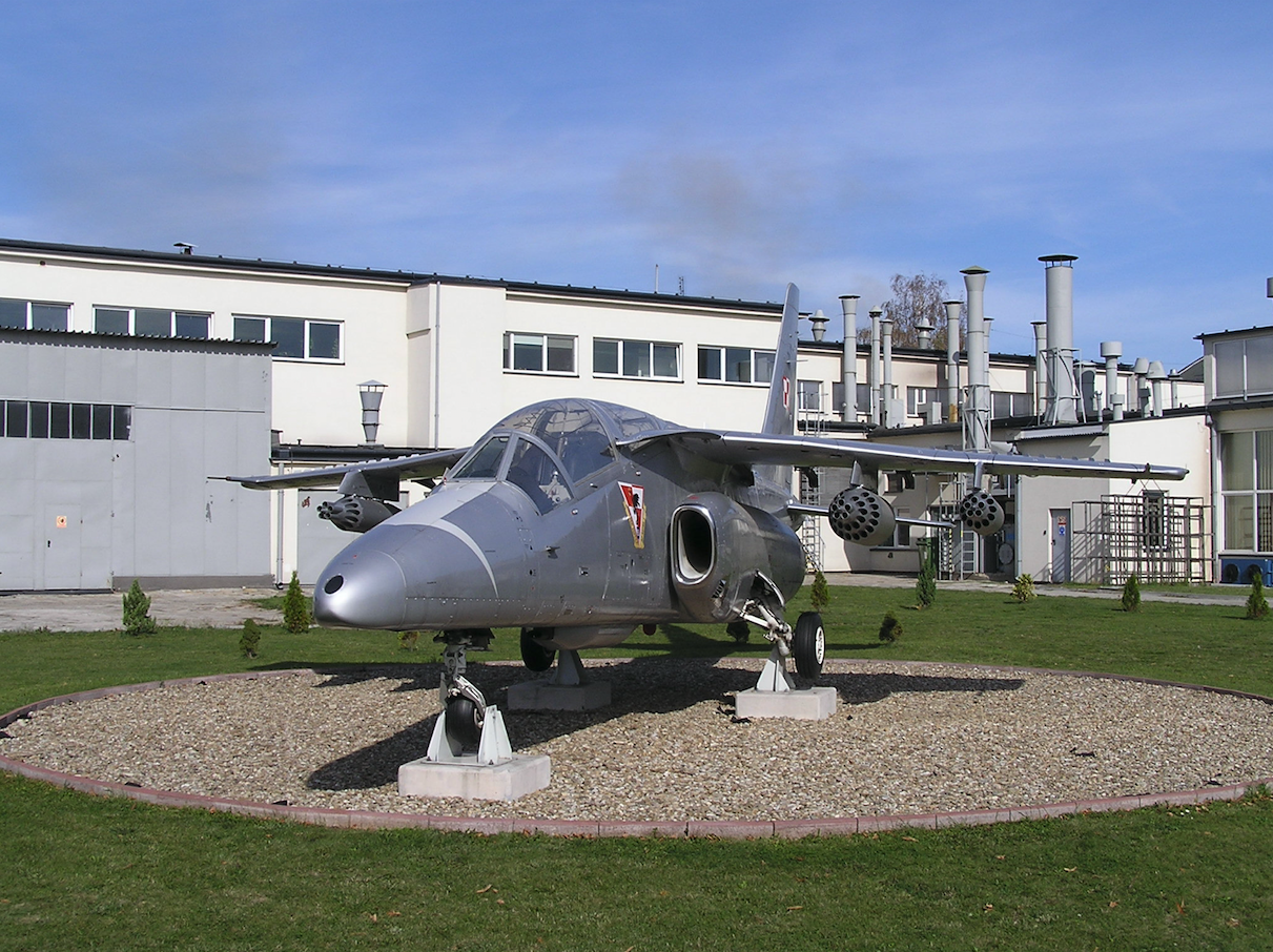 PZL I-22 Iryda M-96 nb 0401. Mielec. Zdjęcie Dawid Kasprzyk.