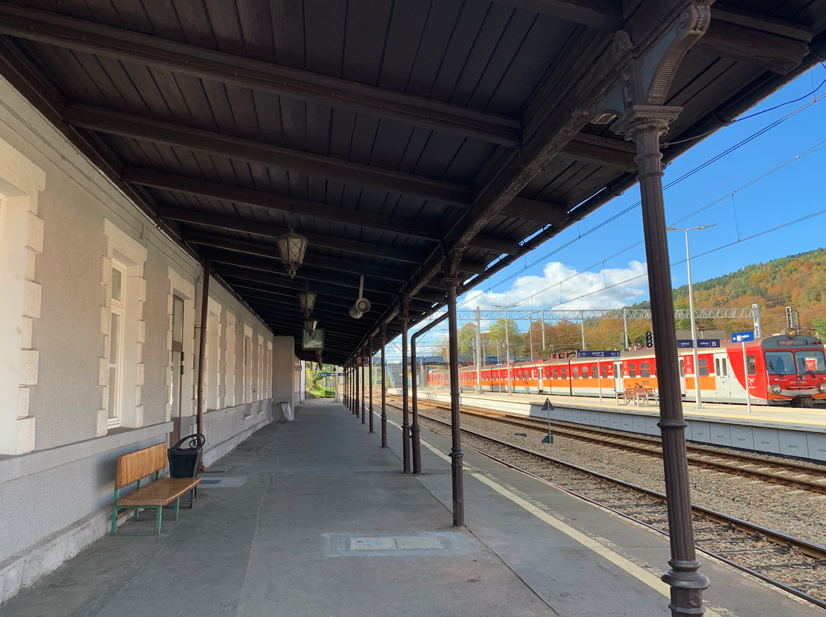 Sucha Beskidzka railway station. 2022. Photo by Karol Placha Hetman