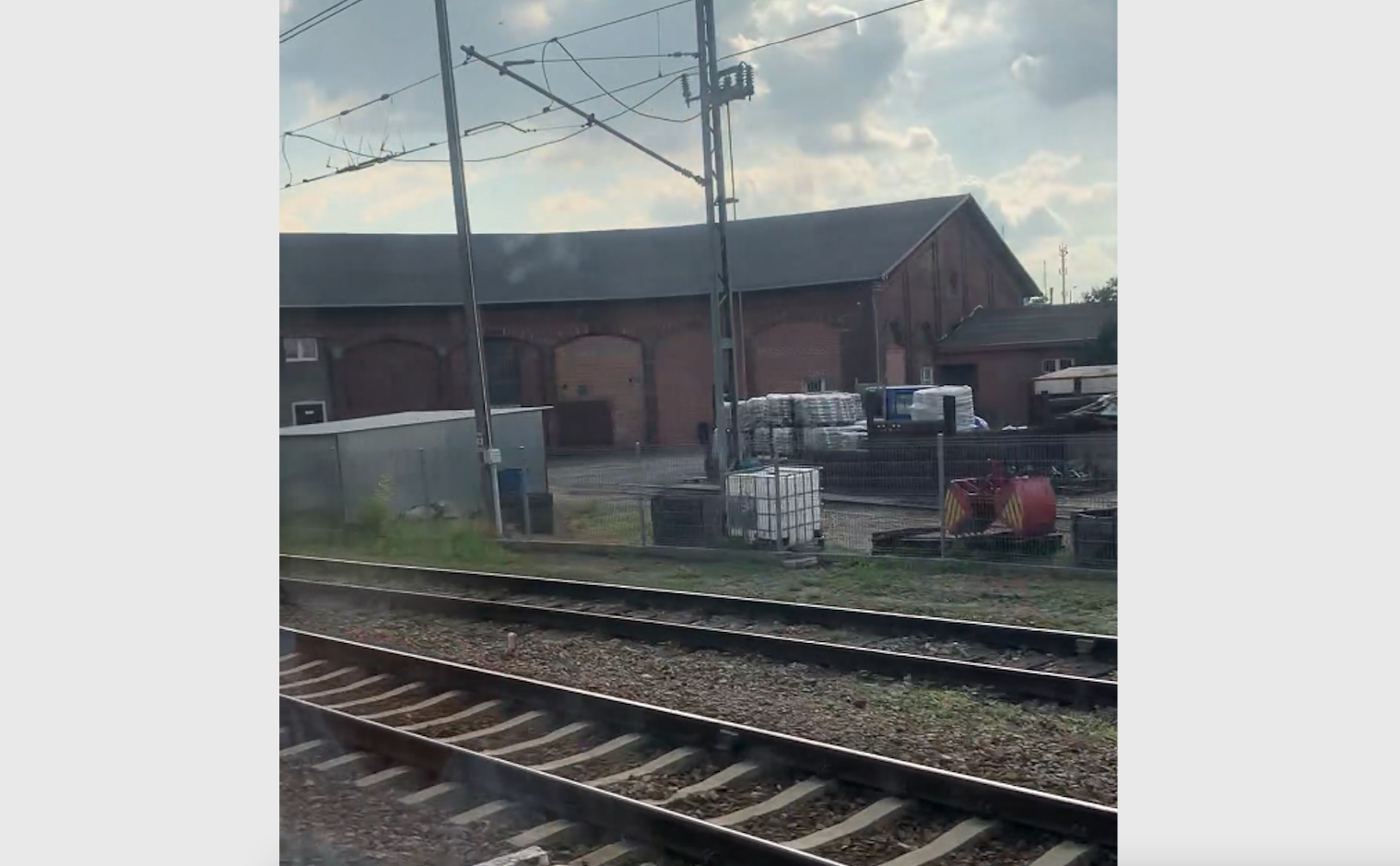 The oldest depot in Kostrzyn. 2021. Photo by Karol Placha Hetman