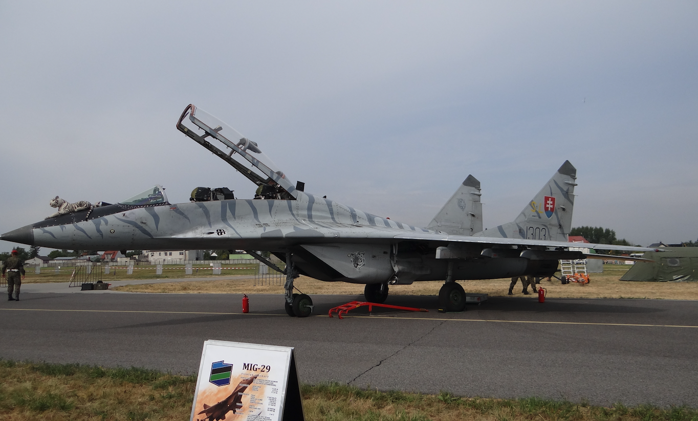 Słowacki MiG-29 UB nb 1303. 2015 rok. Zdjęcie Karol Placha Hetman
