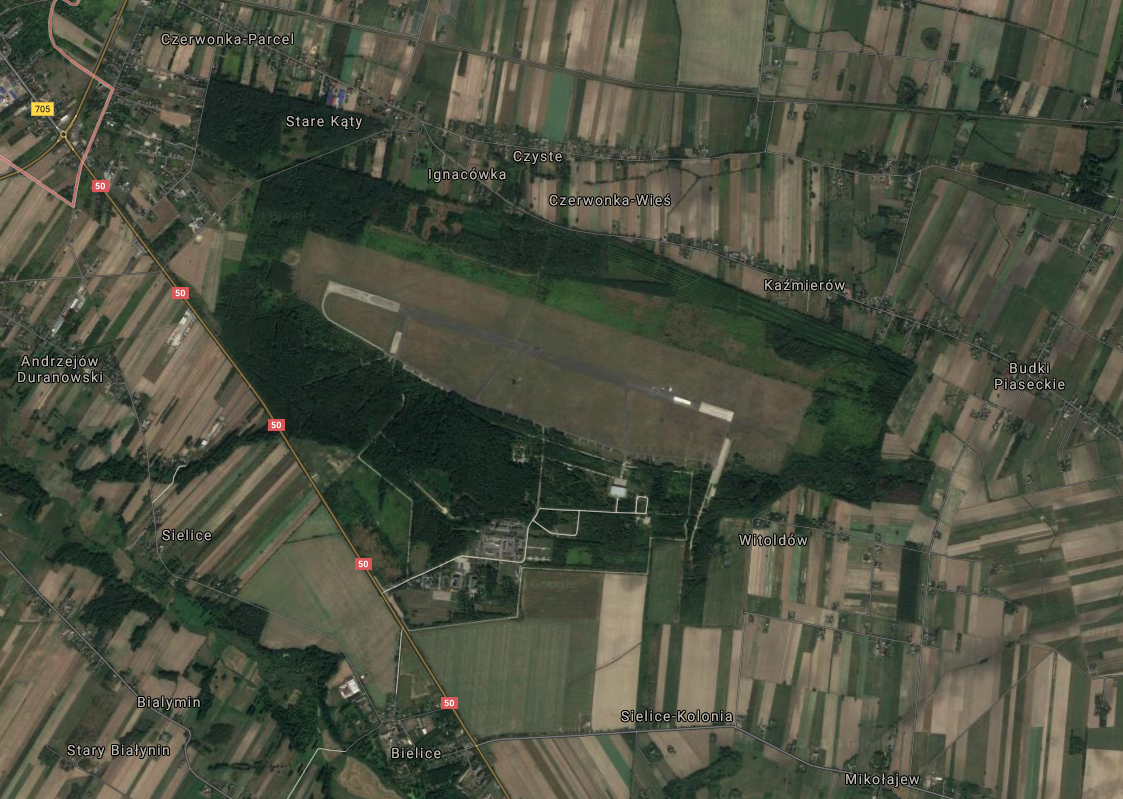 Lotnisko Sochaczew. 2015 rok. Zdjęcie google