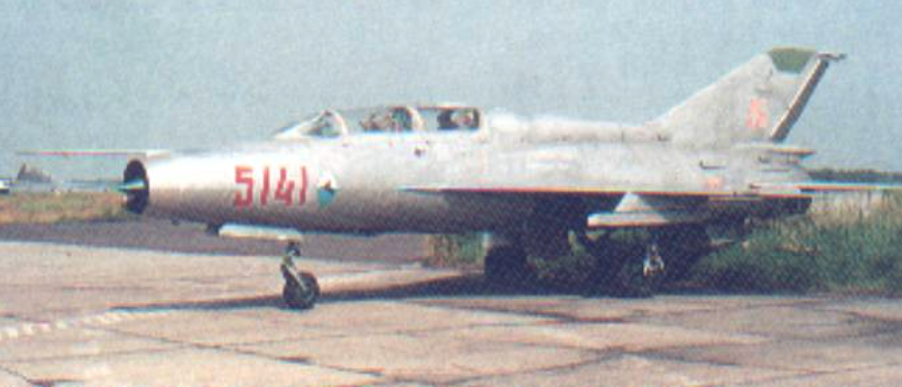 Pierwszy egzemplarz MiG-21 US nb 5141 w Polsce. 2002 rok. Zdjęcie LAC