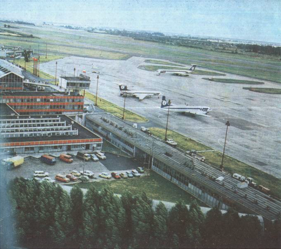 Okęcie 1988 year. Photo of LAC