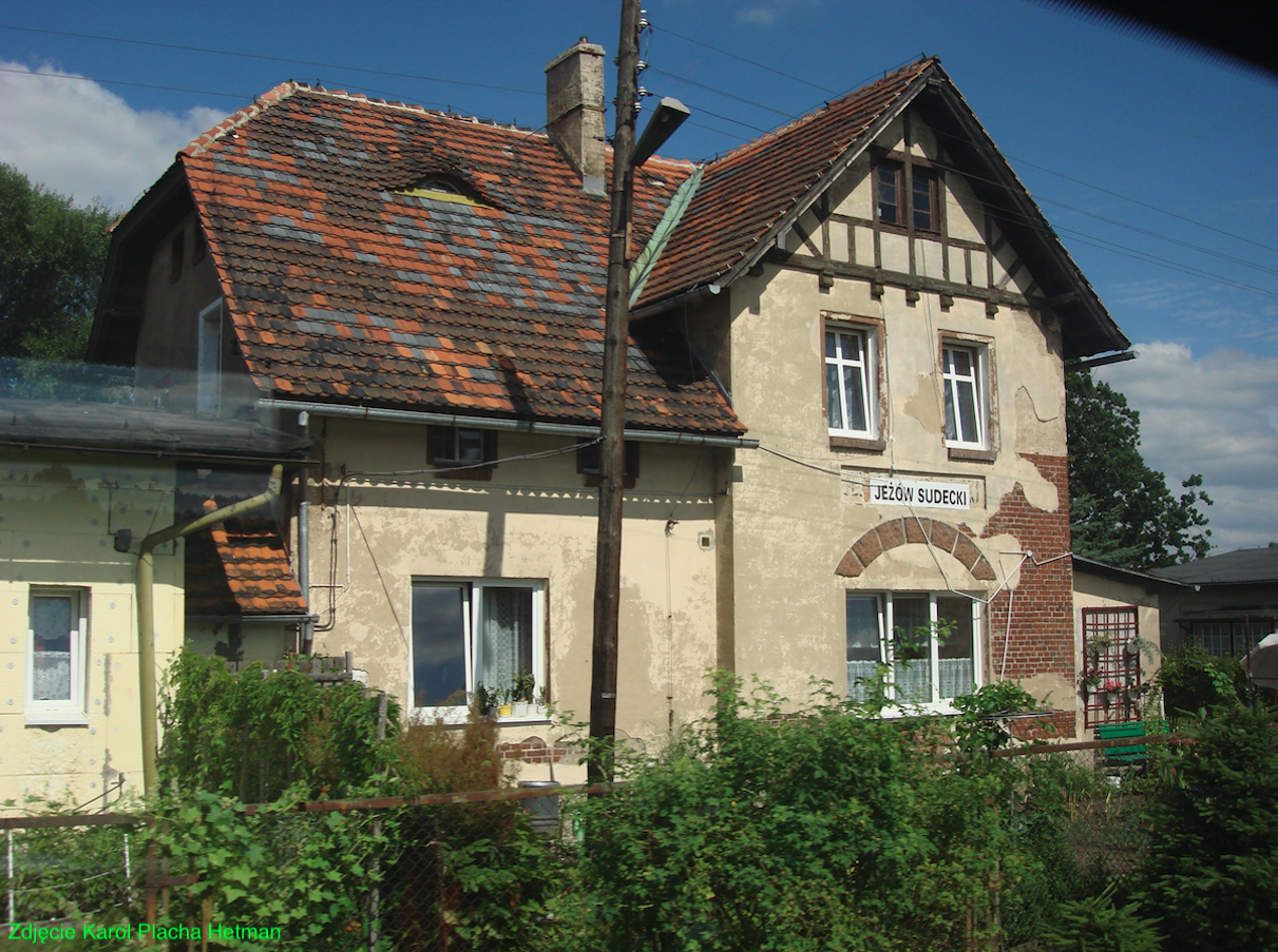 Jezow Sudecki Railway Station. 2010. Photo by Karol Placha Hetman