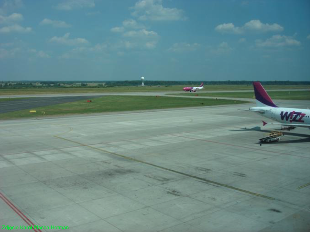 Katowice Airport. 2010 year. Photo by Karol Placha Hetman