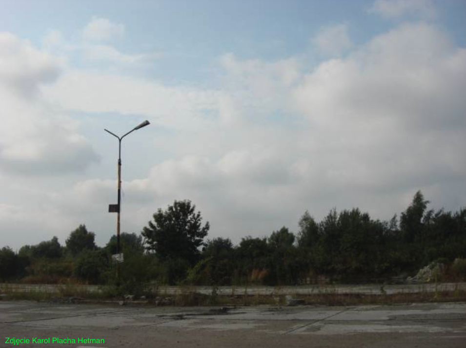 Brzeg airport. 2010. Photo by Karol Placha Hetman