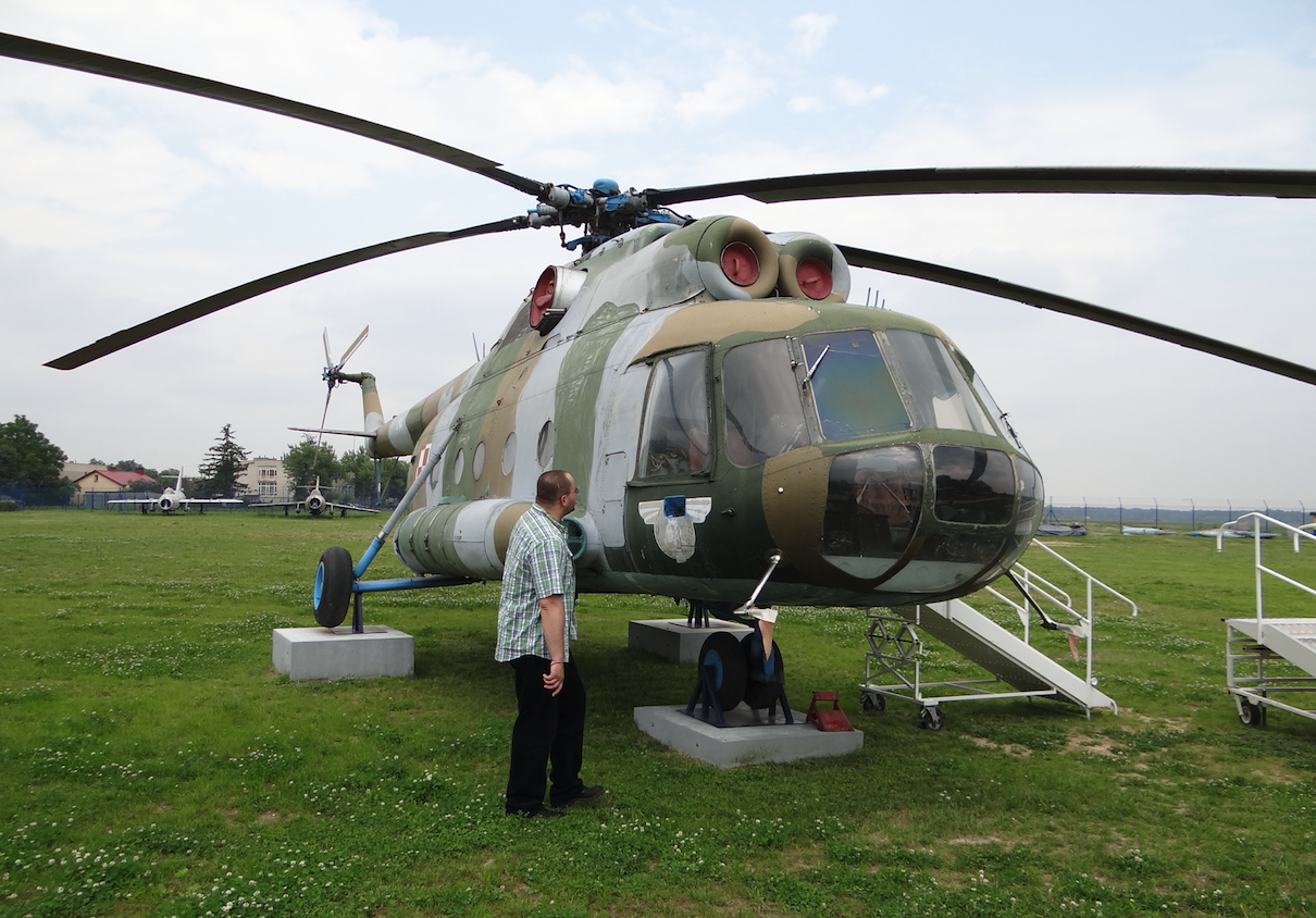 Mi-8 T nb 414. 2012 rok. Zdjęcie Karol Placha Hetman