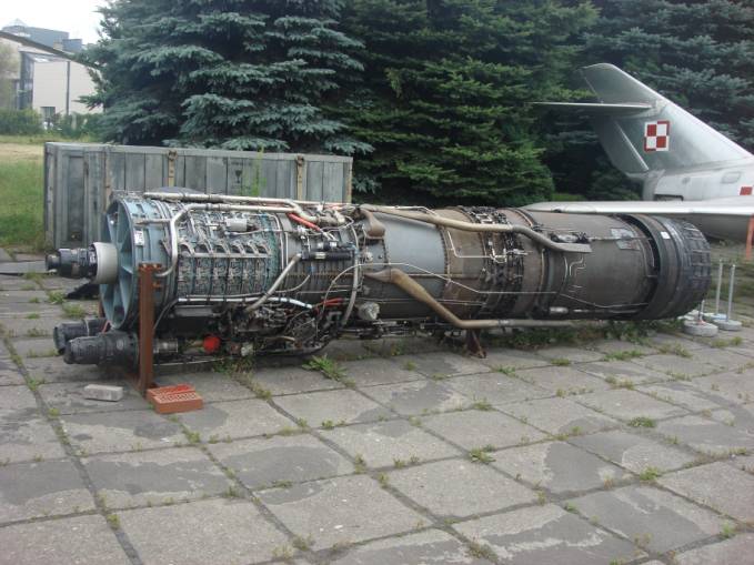 J 79-OEL-7 engine of the CF-104 aircraft in MLP Czyżyny. 2011 year. Photo by Karol Placha Hetman