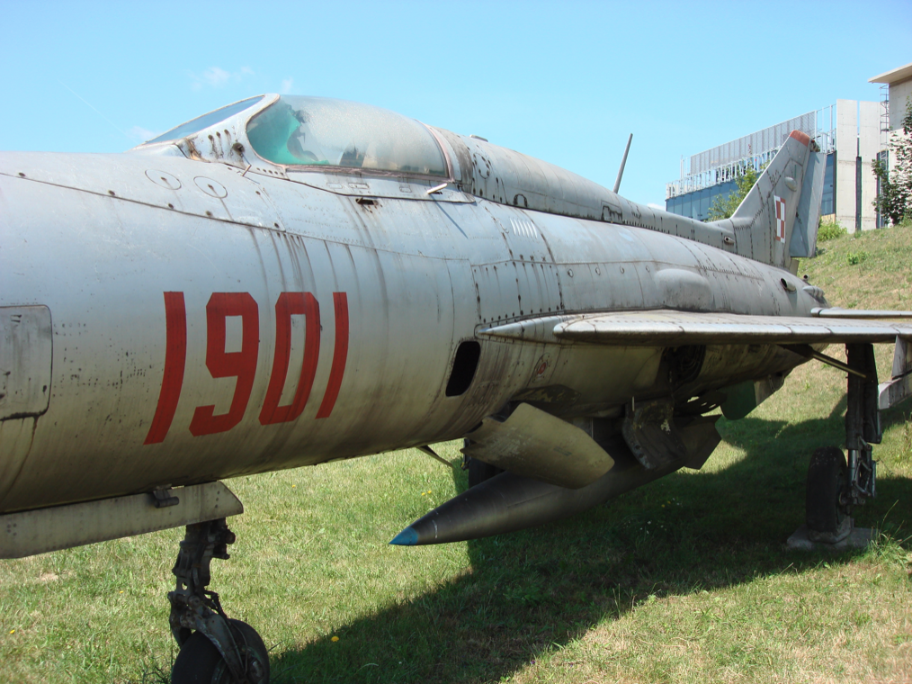 MiG-21 PF nb 1901 Czyżyny.  2007 rok. Zdjęcie Karol Placha Hetman