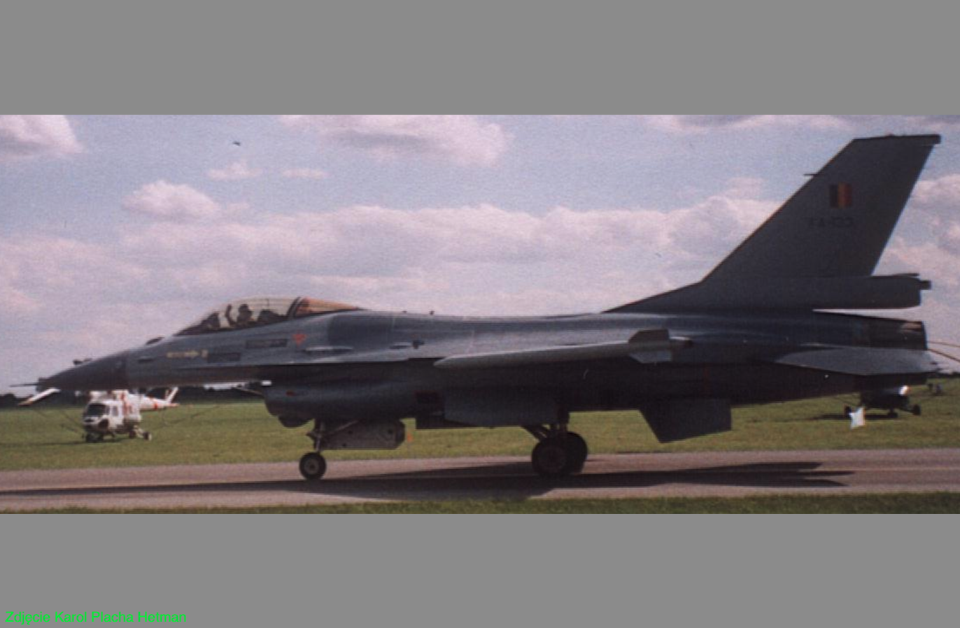 F-16 MLU Belgia. 2005 rok. Zdjęcie Karol Placha Hetman