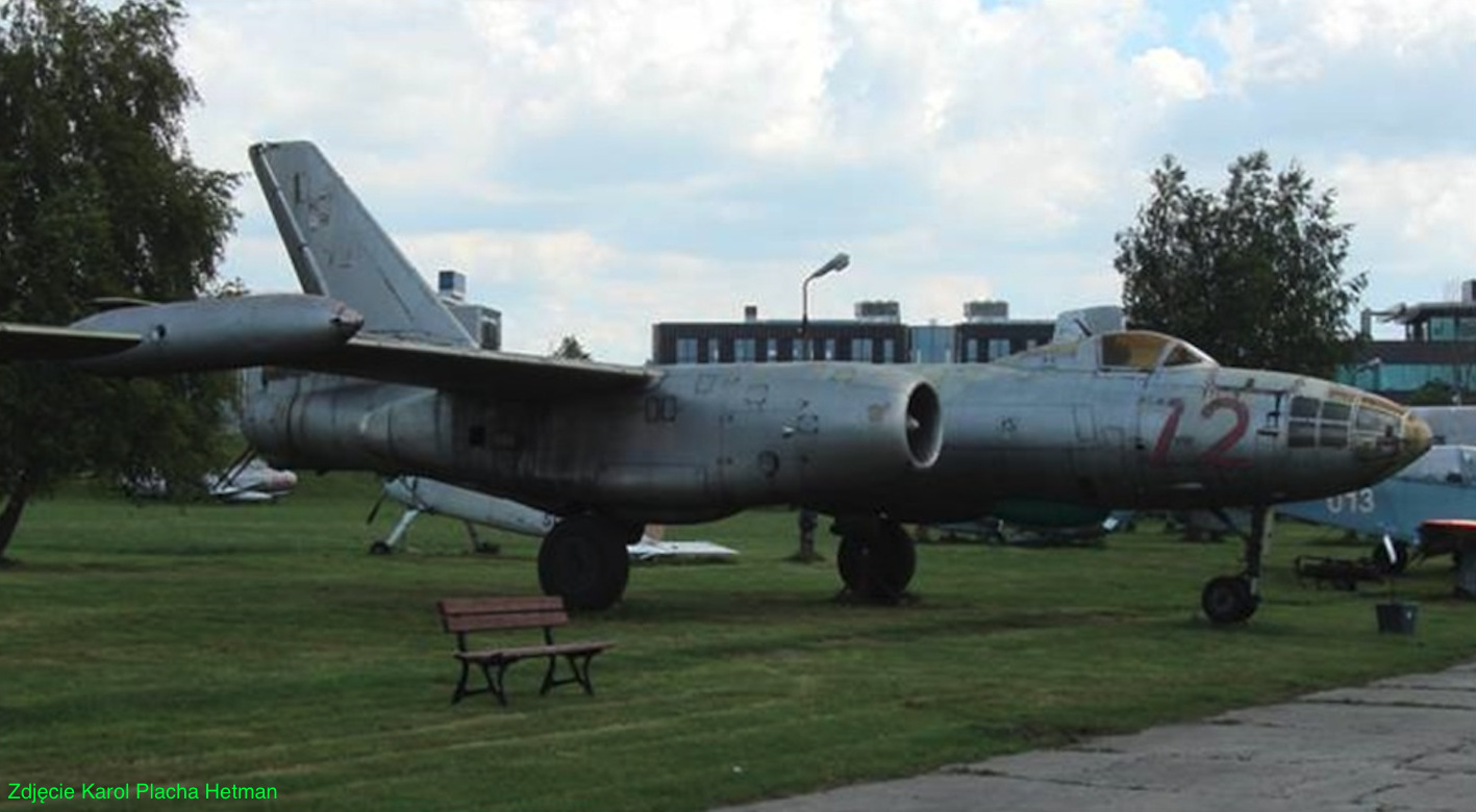 Bombowo-rozpoznawczy Ił-28 R nb 72. 2008 rok. Zdjęcie Karol Placha Hetman