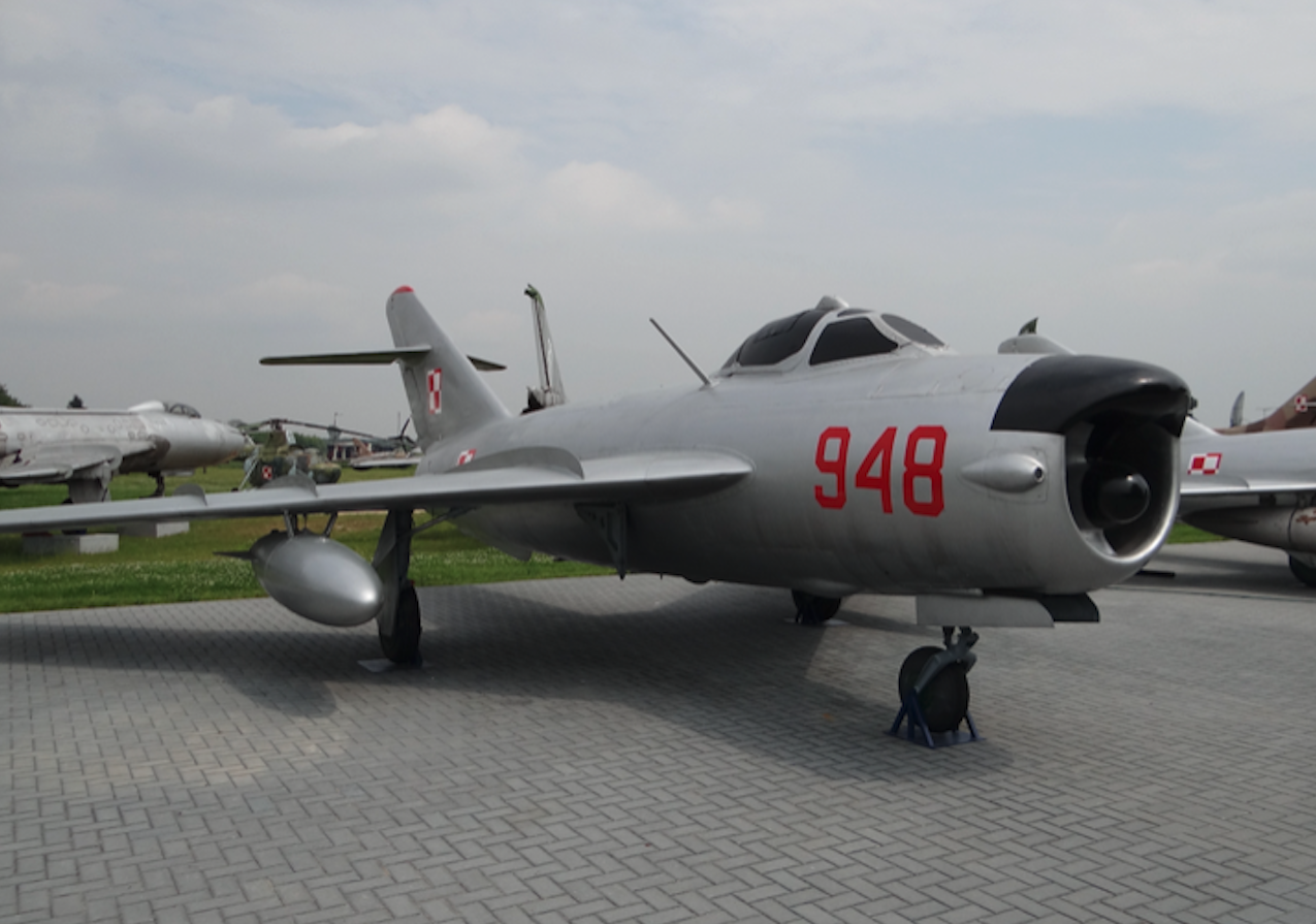 MiG-17 PF nb 948. 2012 rok. Zdjęcie Karol Placha Hetman