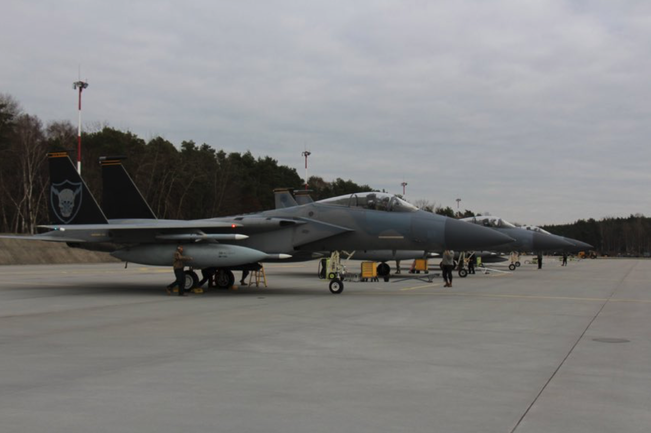 F-15 USAF w Polsce. 10.02.2022 rok. Zdjęcie Mariusz Błaszczak Twitter