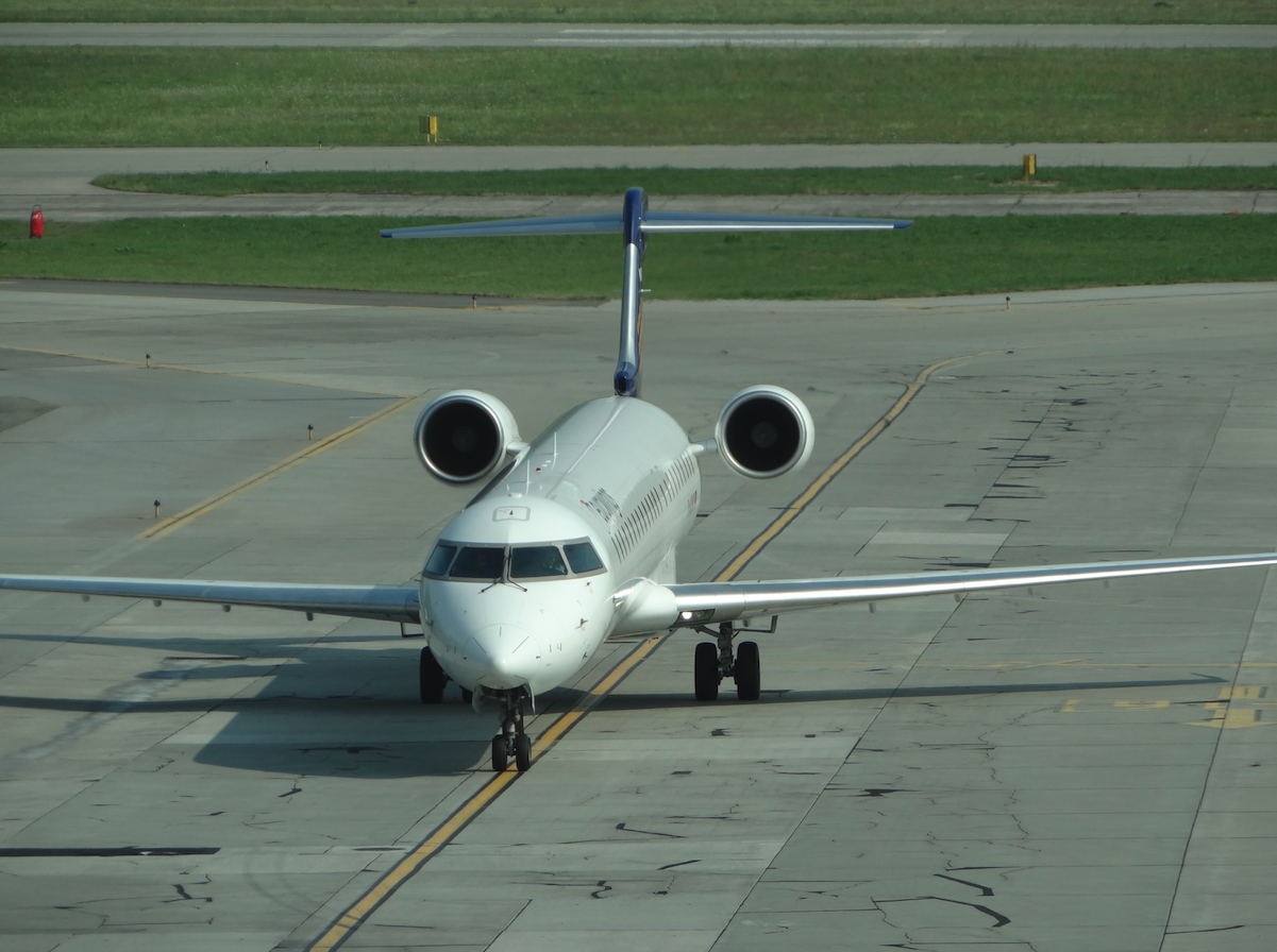 Bombardier CRJ-900. 2012 rok. Zdjęcie Karol Placha Hetman