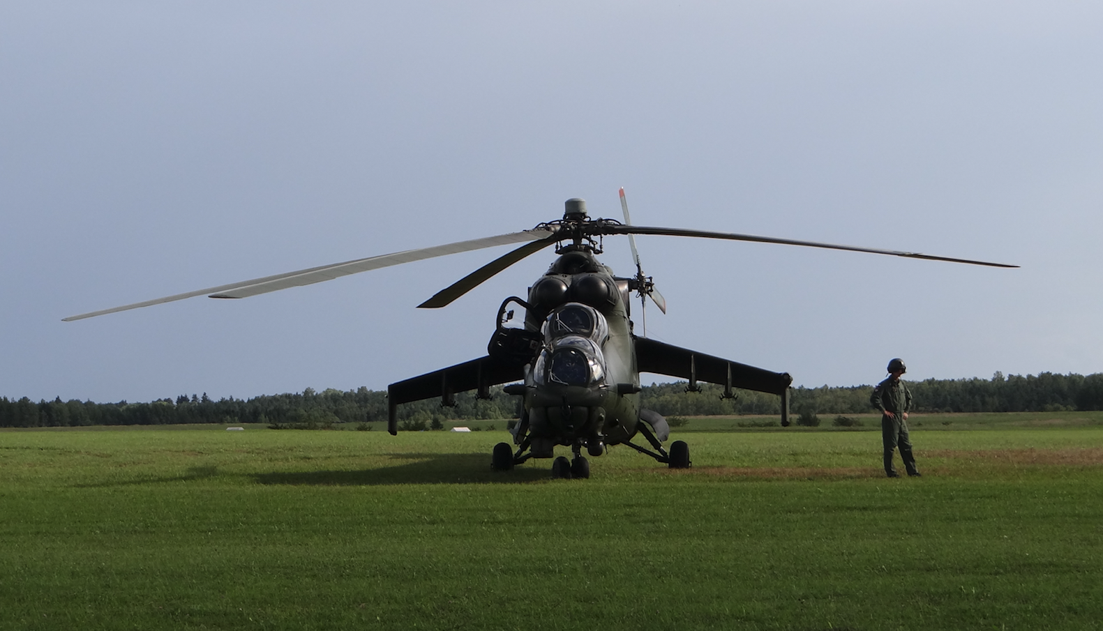 Mi-24 nb 585 from the Pruszcz Gdański Base. Mazury Air Show 2018. Photo by Karol Placha Hetman