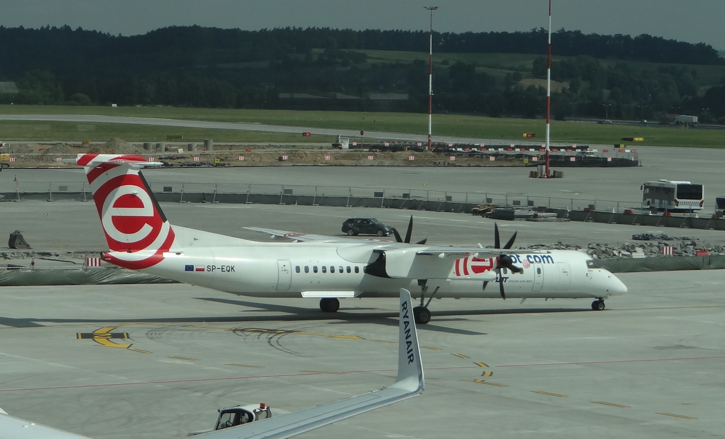 Bombardier DHC 8 Dash 8-400 Q SP-EQK, EuroLot. 2018 rok. Zdjęcie Karol Placha Hetman