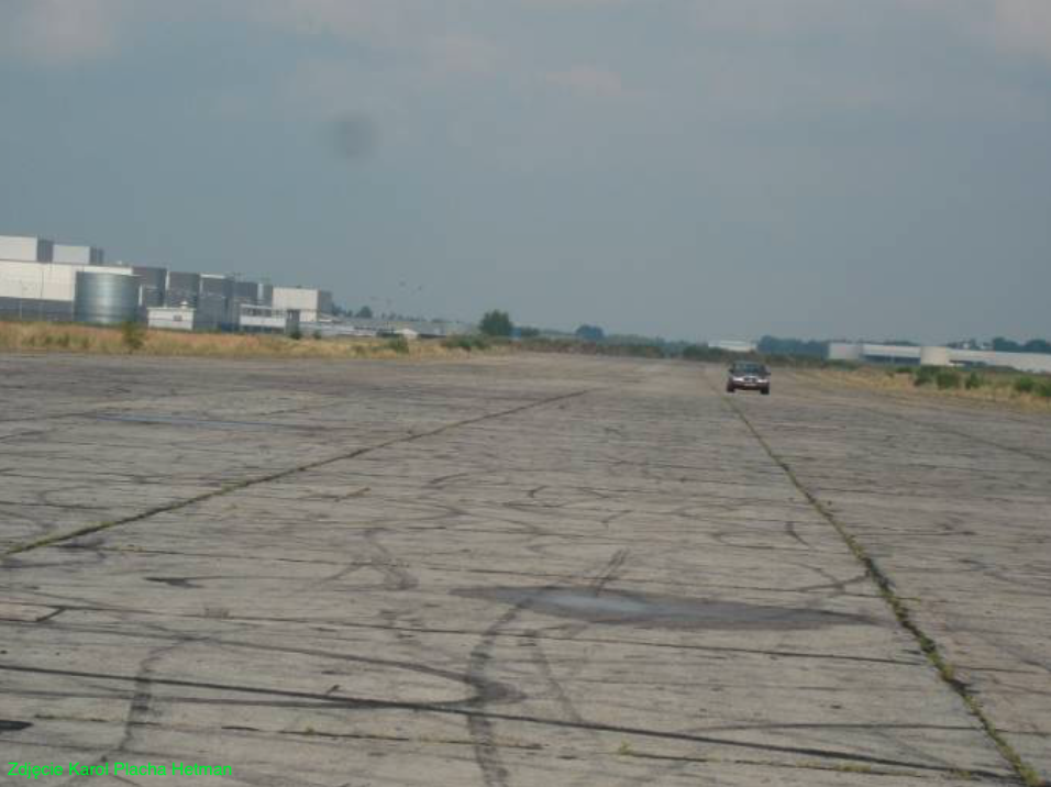 Brzeg airport. RWY. 2010. Photo by Karol Placha Hetman