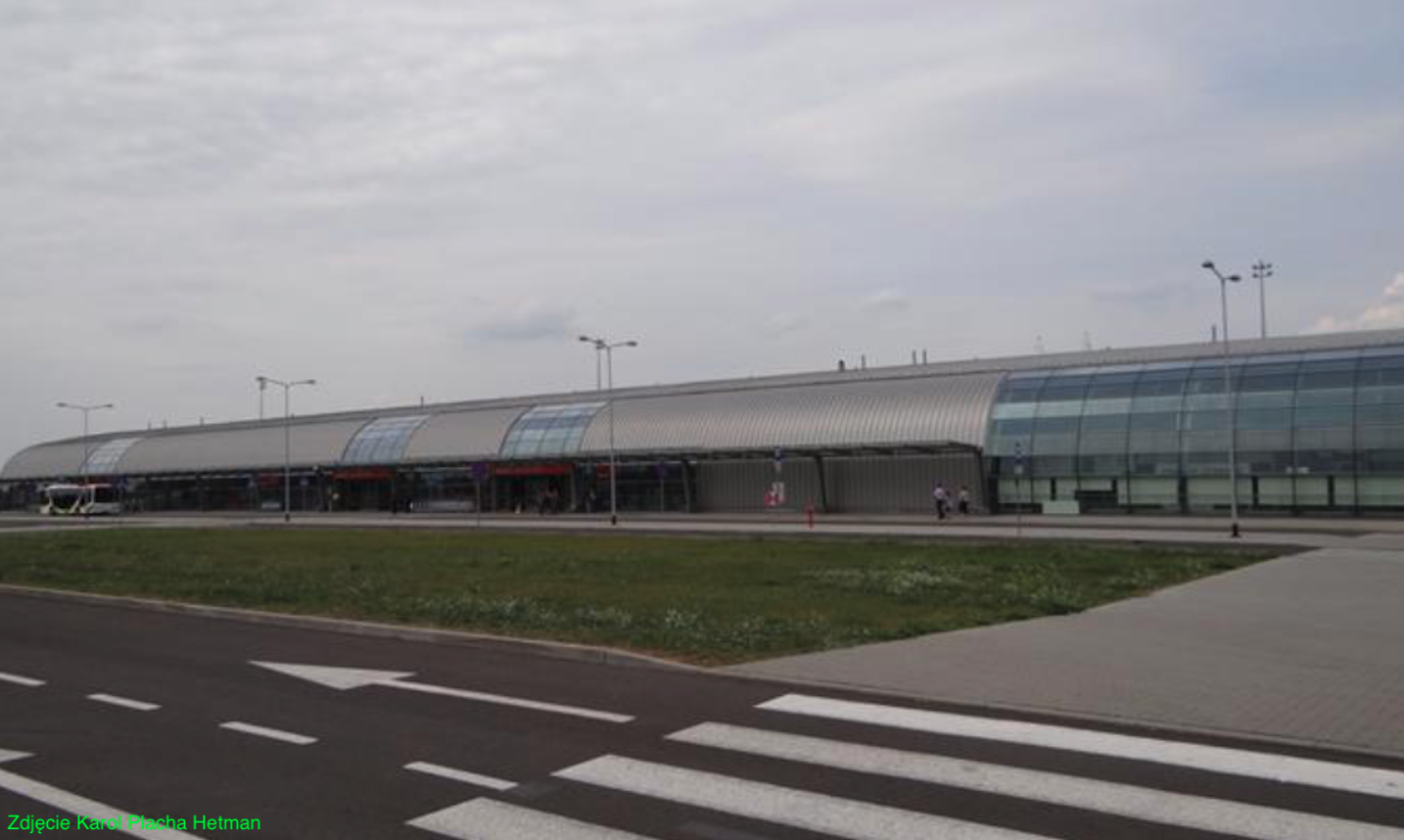 Modlin airport. 2012. Photo by Karol Placha Hetman