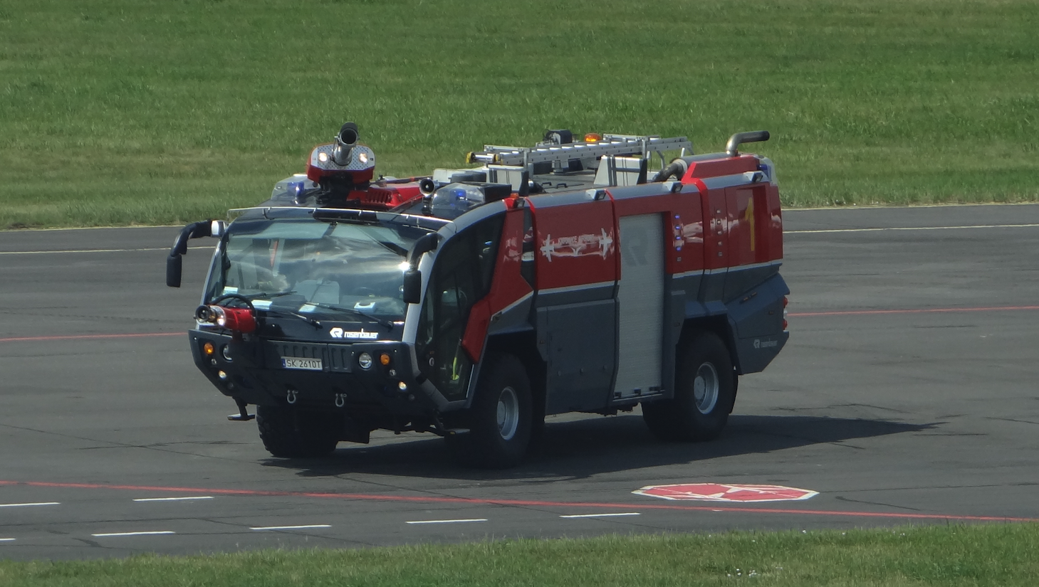 The airport Katowice Pyrzowice. 2019. Photo by Karol Placha Hetman