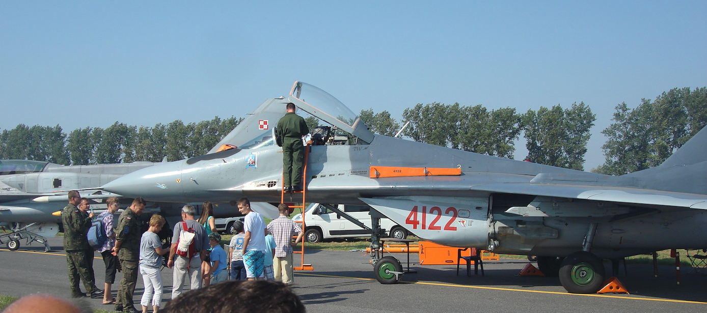 MiG-29 nb 4122. 2011 rok. Zdjęcie Karol Placha Hetman
