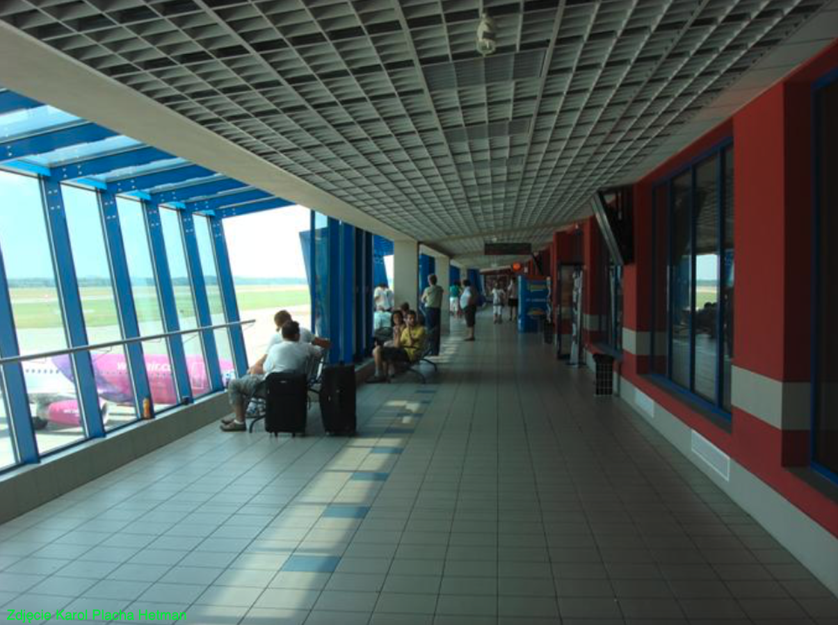 Katowice Airport. 2010 year. Photo by Karol Placha Hetman