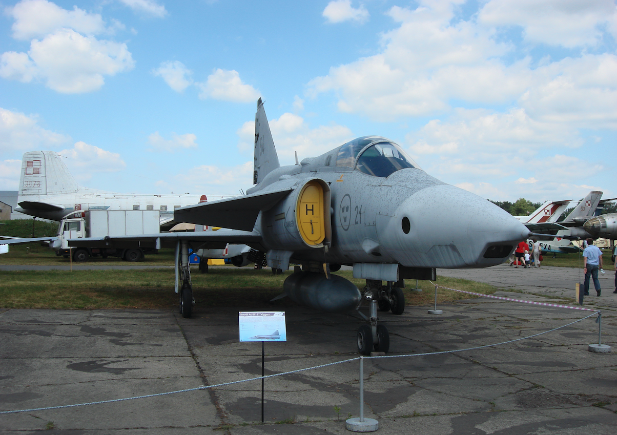 SAAB SF 37 Viggen nb 21-54. 2008 rok. Zdjęcie Karol Placha Hetman