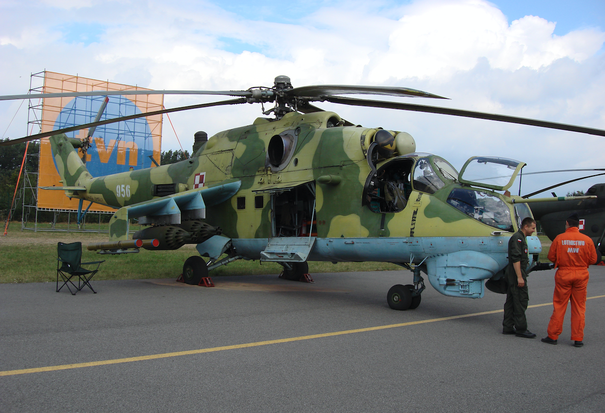 Mil Mi-24 Nb 956. 2007 rok. Zdjęcie Karol Placha Hetman