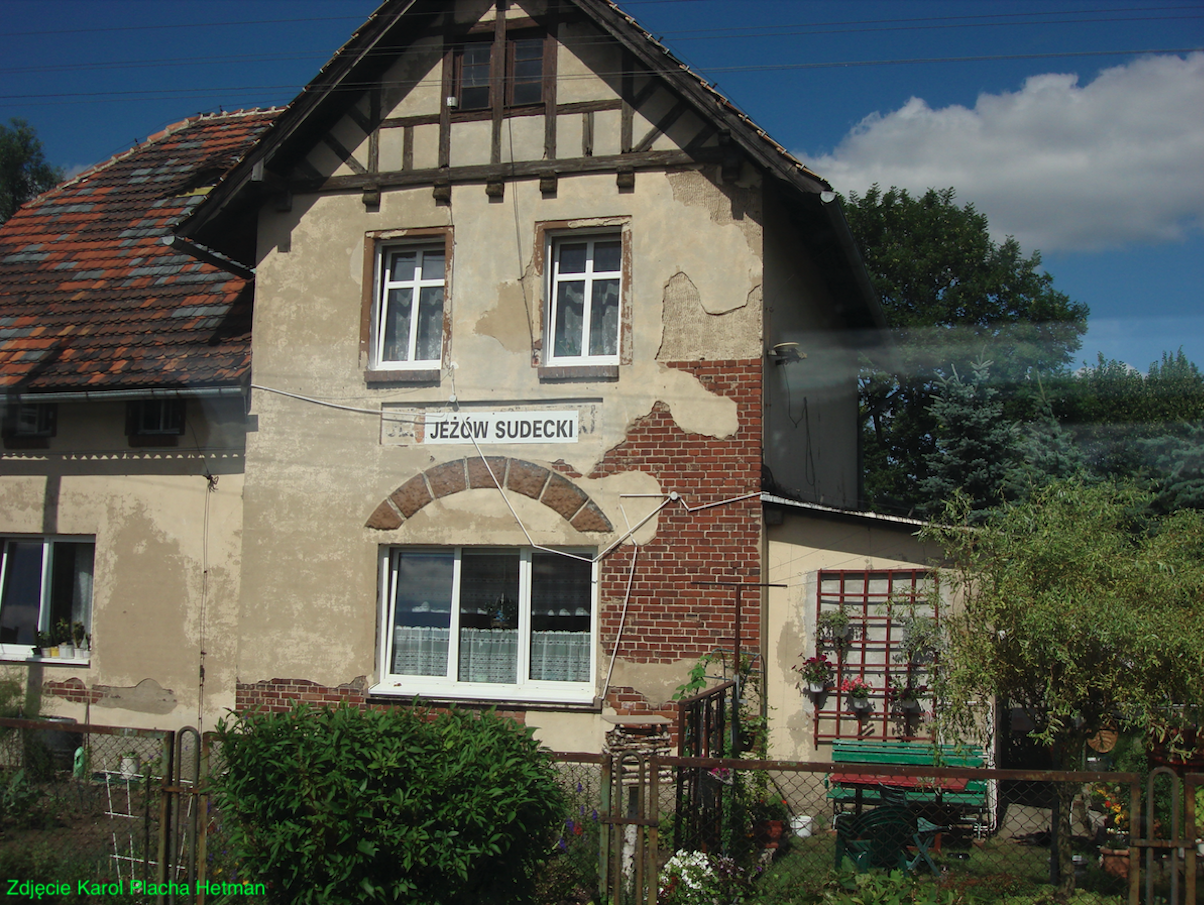 Jezow Sudecki Railway Station. 2010. Photo by Karol Placha Hetman