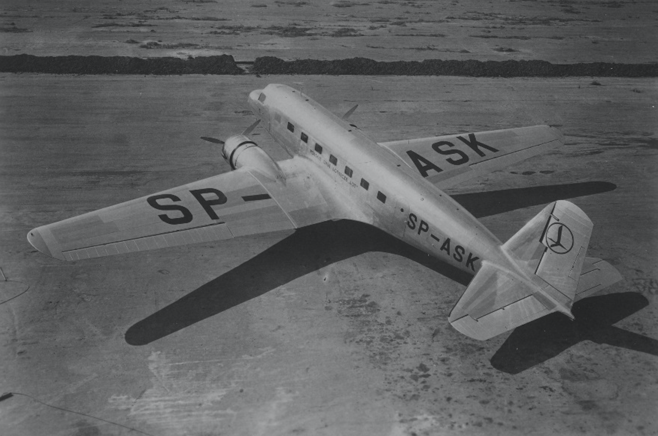 Douglas DC-2 SP-ASK. 1936 year. Photo of LAC