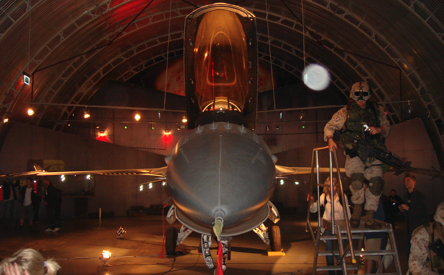 General Dynamics F-16 Fighting Falcon, nb E-176. Dania. 2009 rok. Zdjęcie Karol Placha Hetman