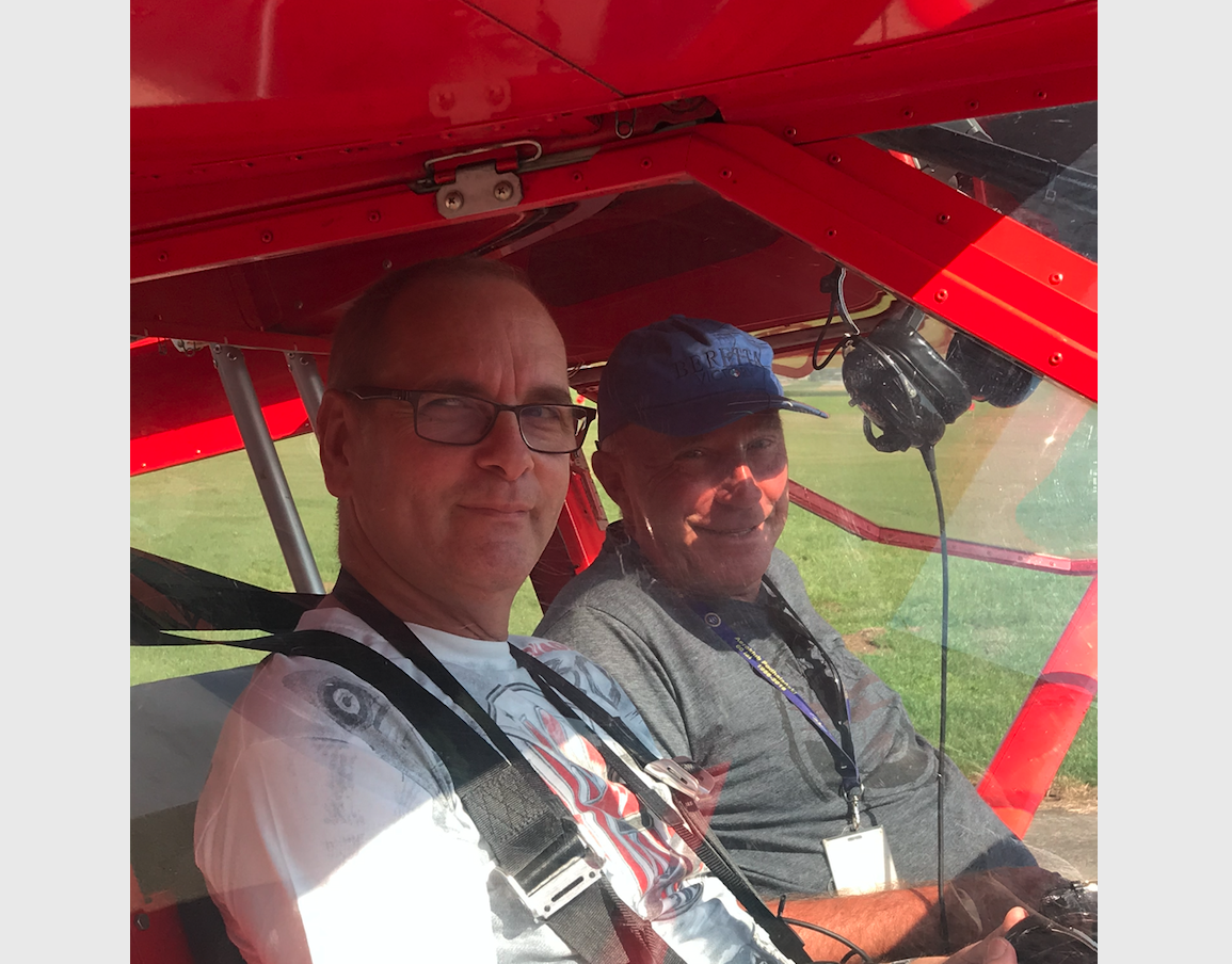 The author and the pilot, Mr. Roman Matyjewicz. 2020 year. Photo by Karol Placha Hetman