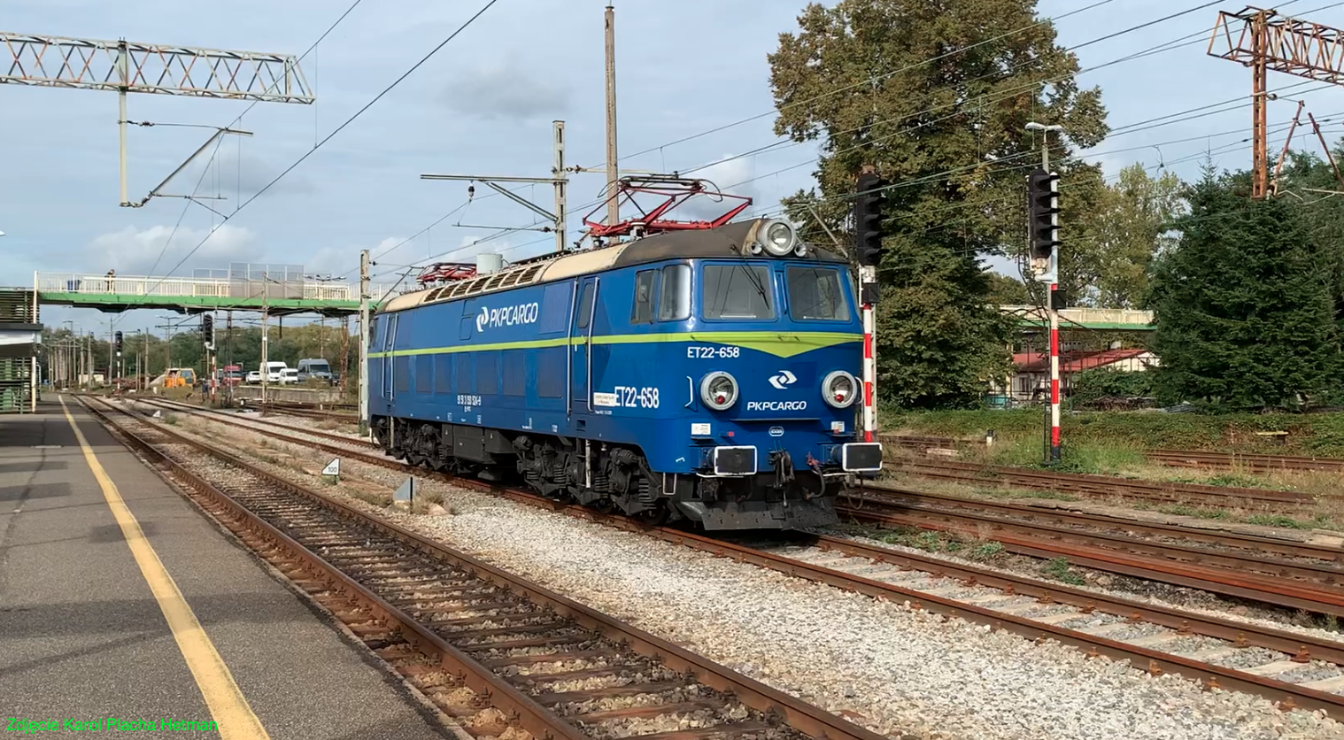 Electric Locomotive ET22-658. 2023 year. Photo by Karol Placha Hetman