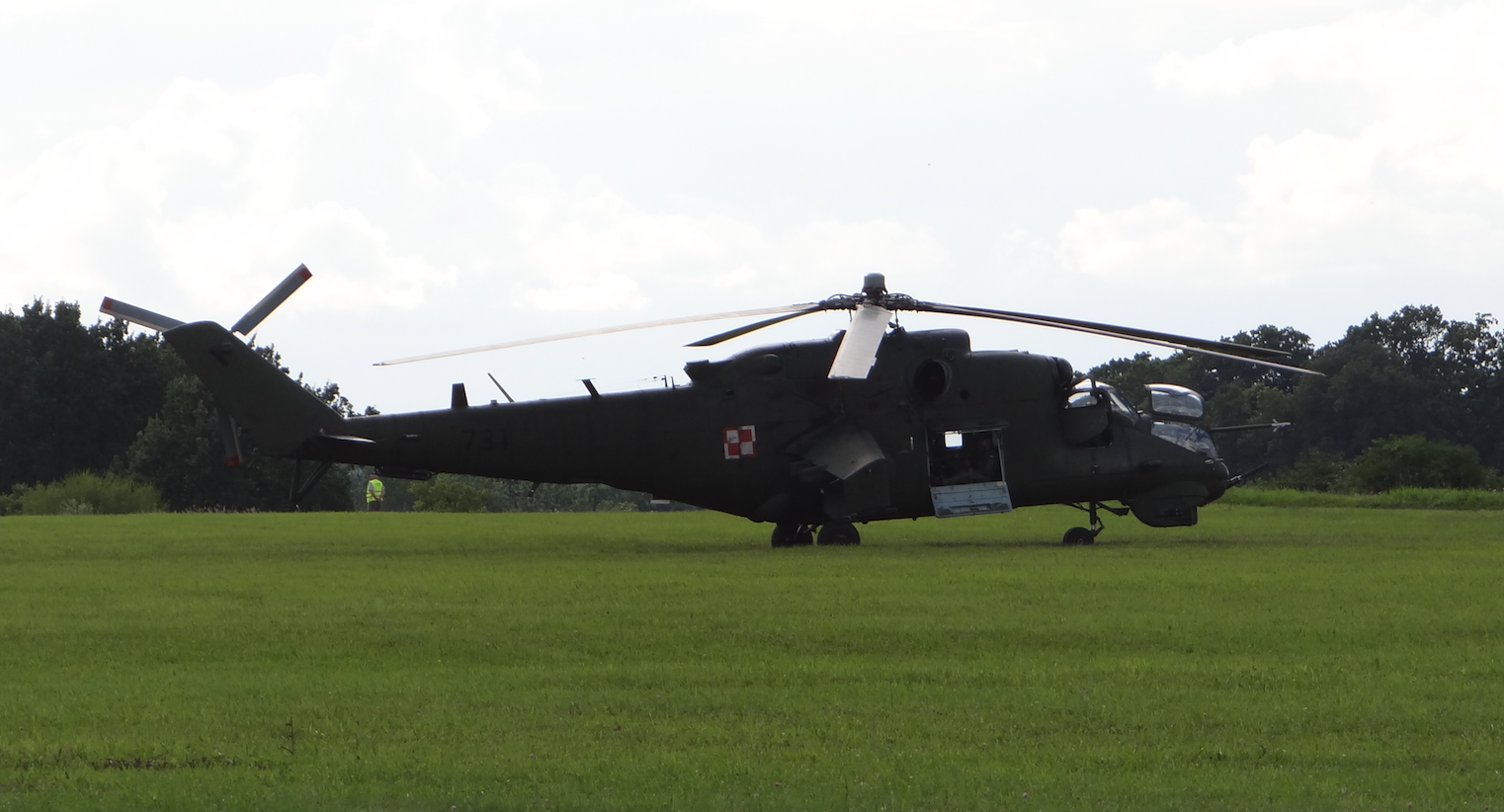 Mi-24 nb 731 z Bazy Pruszcz Gdański. Mazury Air Show 2018. Zdjęcie Karol Placha Hetman