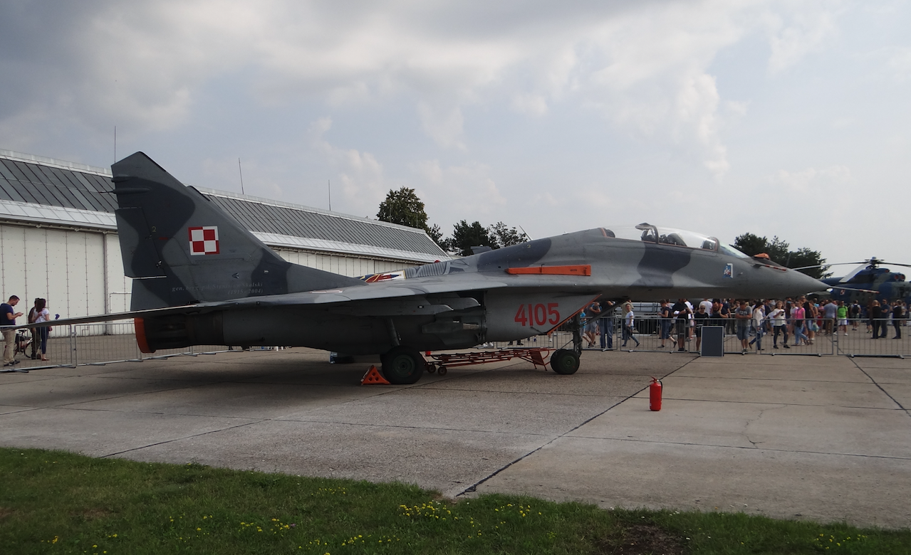 MiG-29 UB nb 4105 z Gen Stanisławem Skalskim. 2017 rok. Zdjęcie Karol Placha Hetman