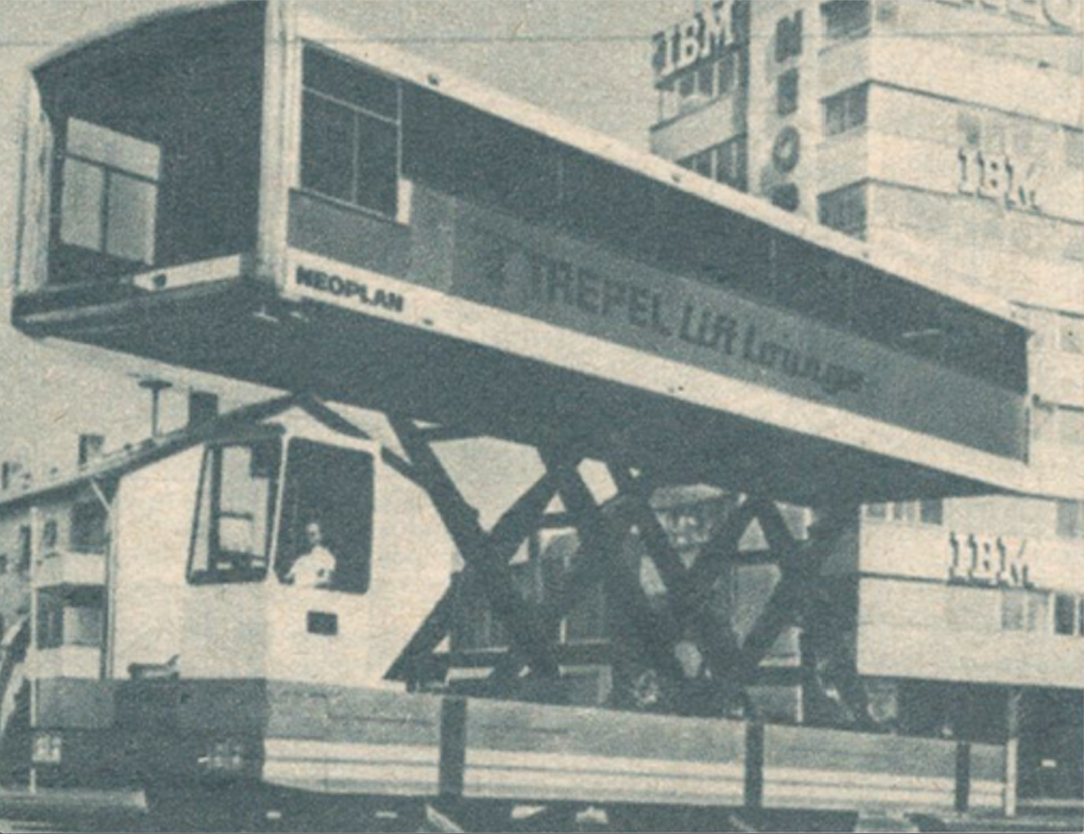 Trepel-Neoplan Lift Lounge. Szoferka pozostaje na pozimie podwozia. 1978r. Zdjęcie Trepel