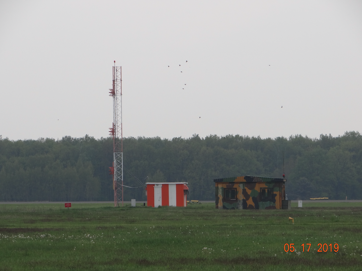 One of the ILS antennas. 2019 year. Photo by Karol Placha Hetman