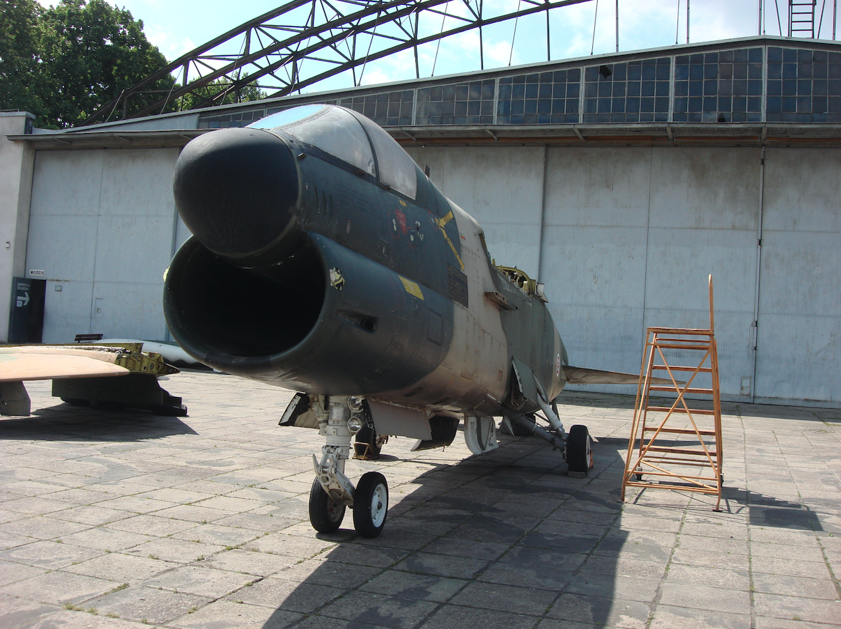 Vought A-7 P Corsair II nb 5502. 2009 rok. Zdjęcie Karol Placha Hetman