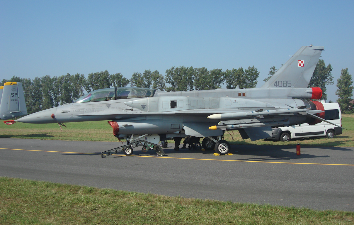 Lockheed Martin F-16 Jastrząb nb 4085. 2011 rok. Zdjęcie Karol Placha Hetman