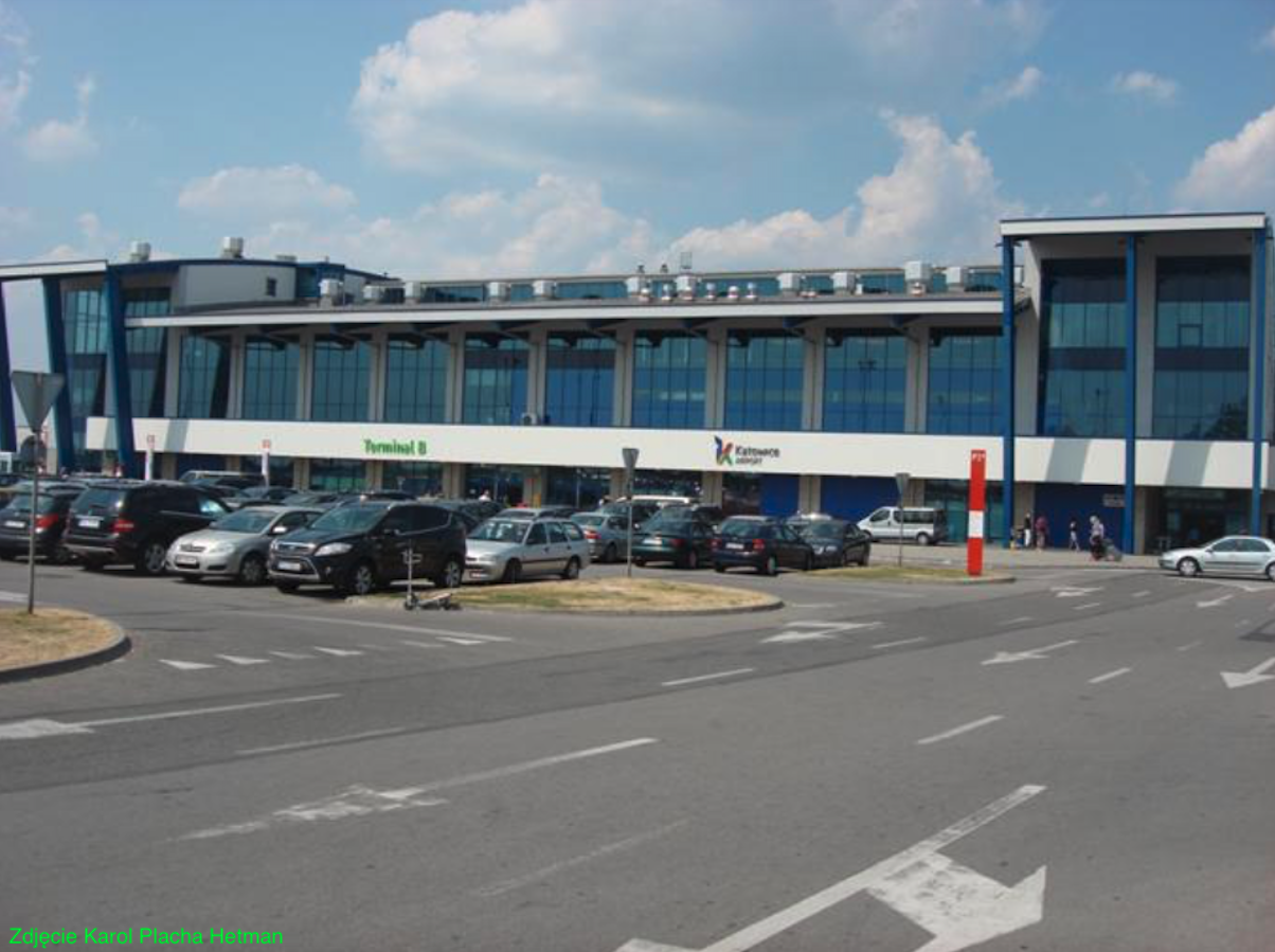 Katowice Airport. 2010 year. Photo by Karol Placha Hetman