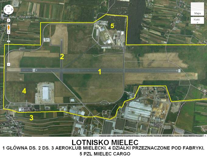 Lotnisko Mielec. 2012 rok. Praca Kraol Placha Hetman