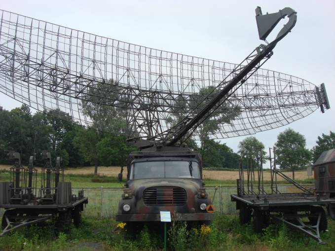 Wóz z anteną. 2010 rok. Zdjęcie Karol Placha Hetman