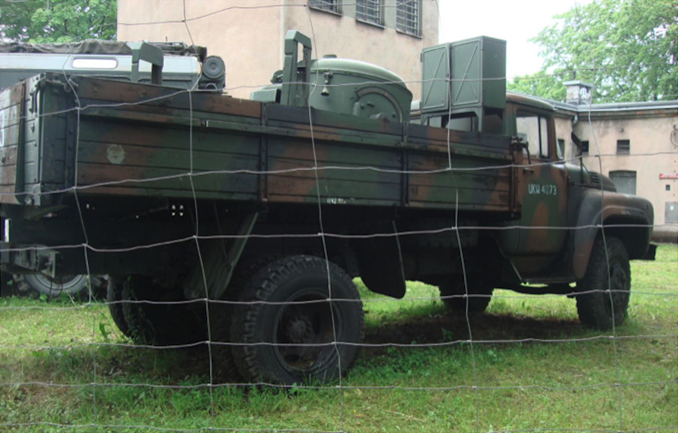 APM-90 spotlight on the ZIL-130 car. 2009. Photo by Karol Placha Hetman