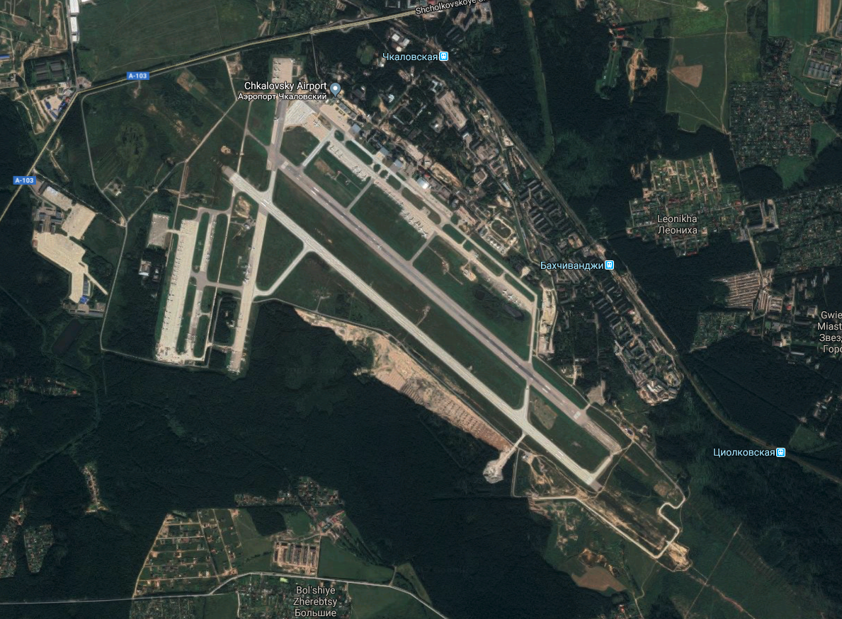 Lotnisko Czkałowski. 2017 rok. Zdjęcie Google