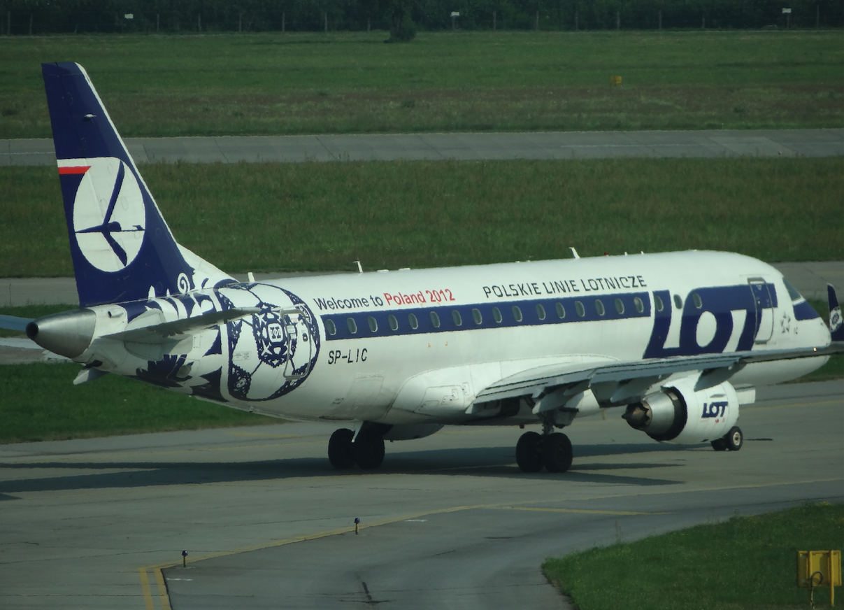 Embraer ERJ E-175 STD, SP-LIC registration. 2012 year. Photo by Karol Placha Hetman